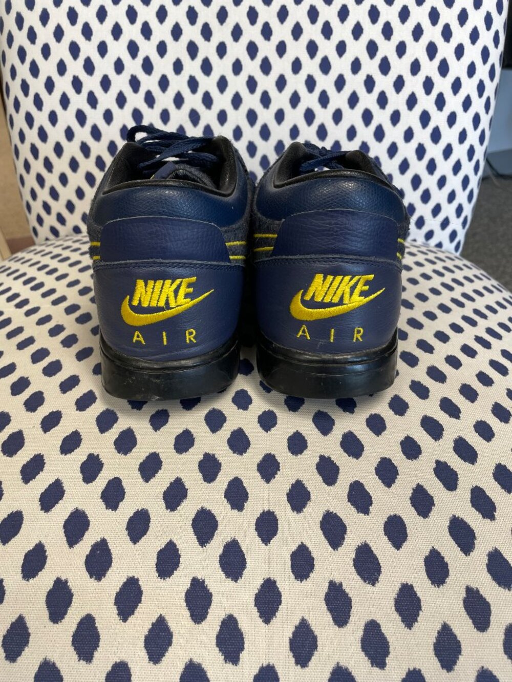 Nike 11 Navy Shoes - Picture 5 of 10